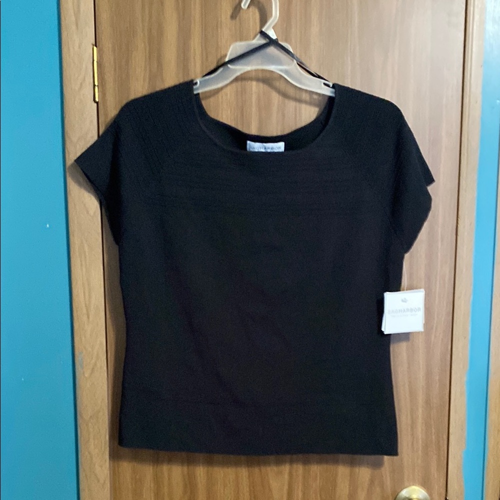 Sag Harbor Black Fitted Cap Sleeve T-Shirt